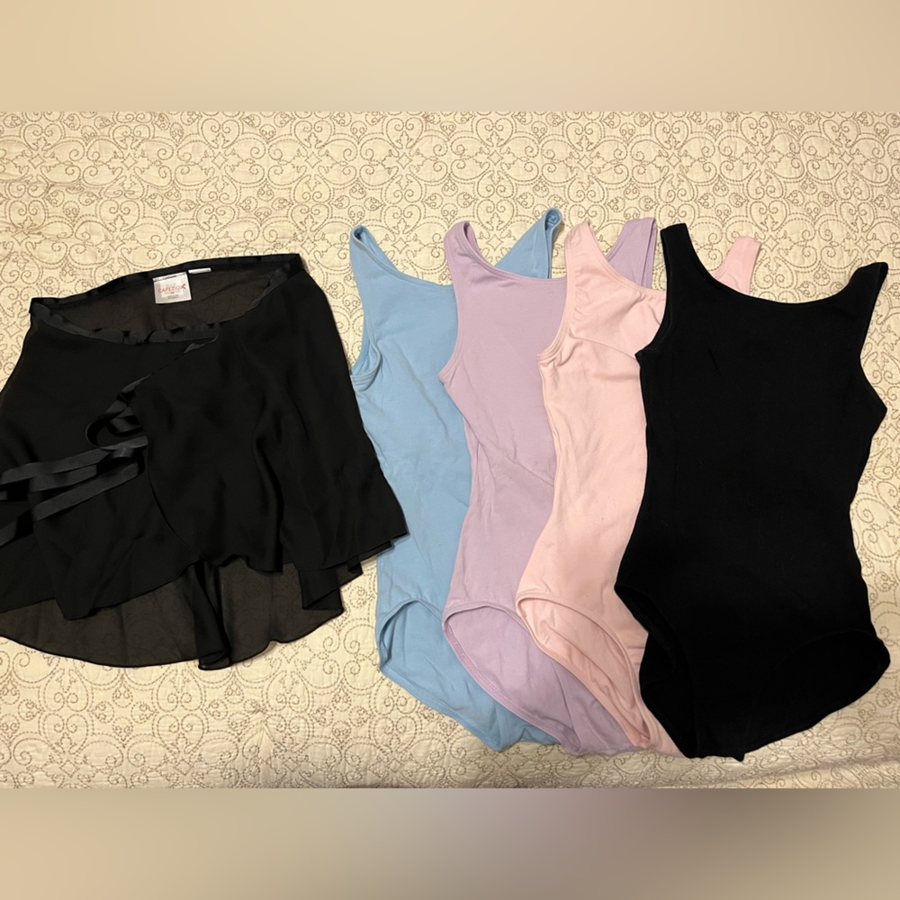 Women’s dance wear